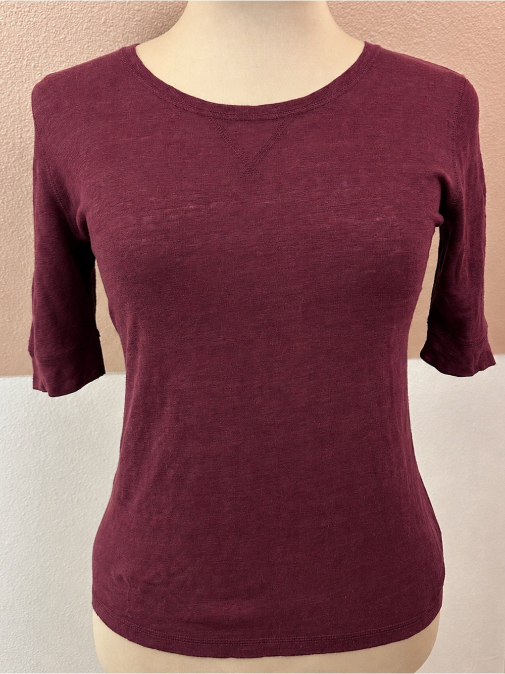 Ann Taylor LOFT 100% Linen Top Womens XS Burgundy Elbow Sleeve Scoop Neck Tee